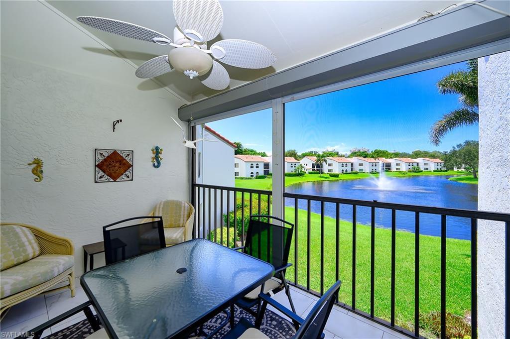 661 Windsurf Ln A-202, NAPLES