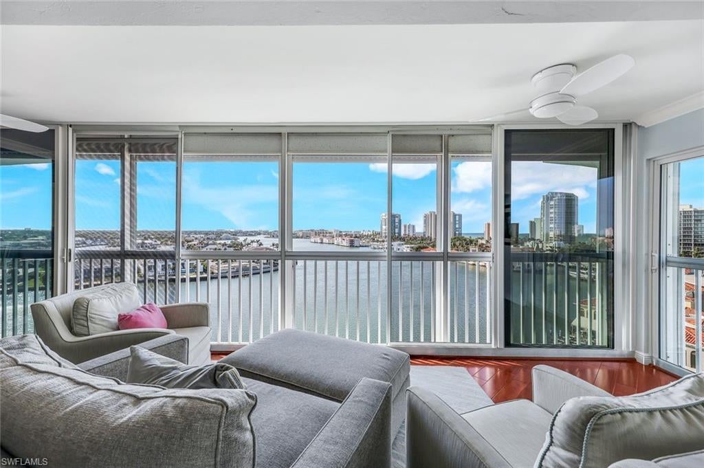 250 Park Shore Dr 803, NAPLES