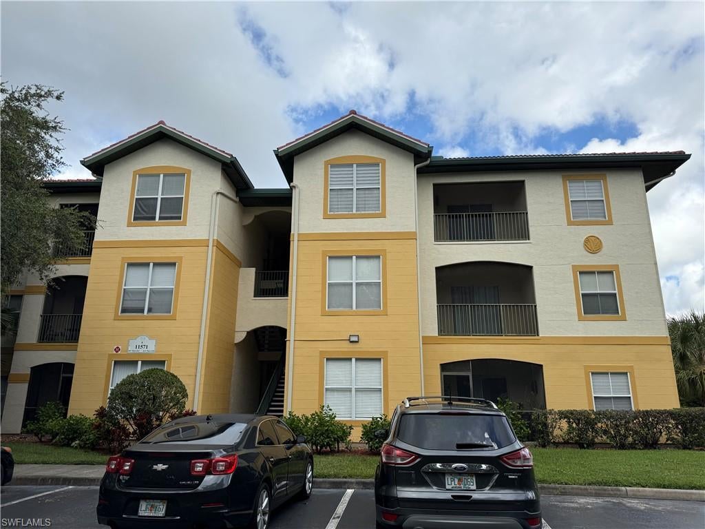 11571 Villa Grand 618, FORT MYERS