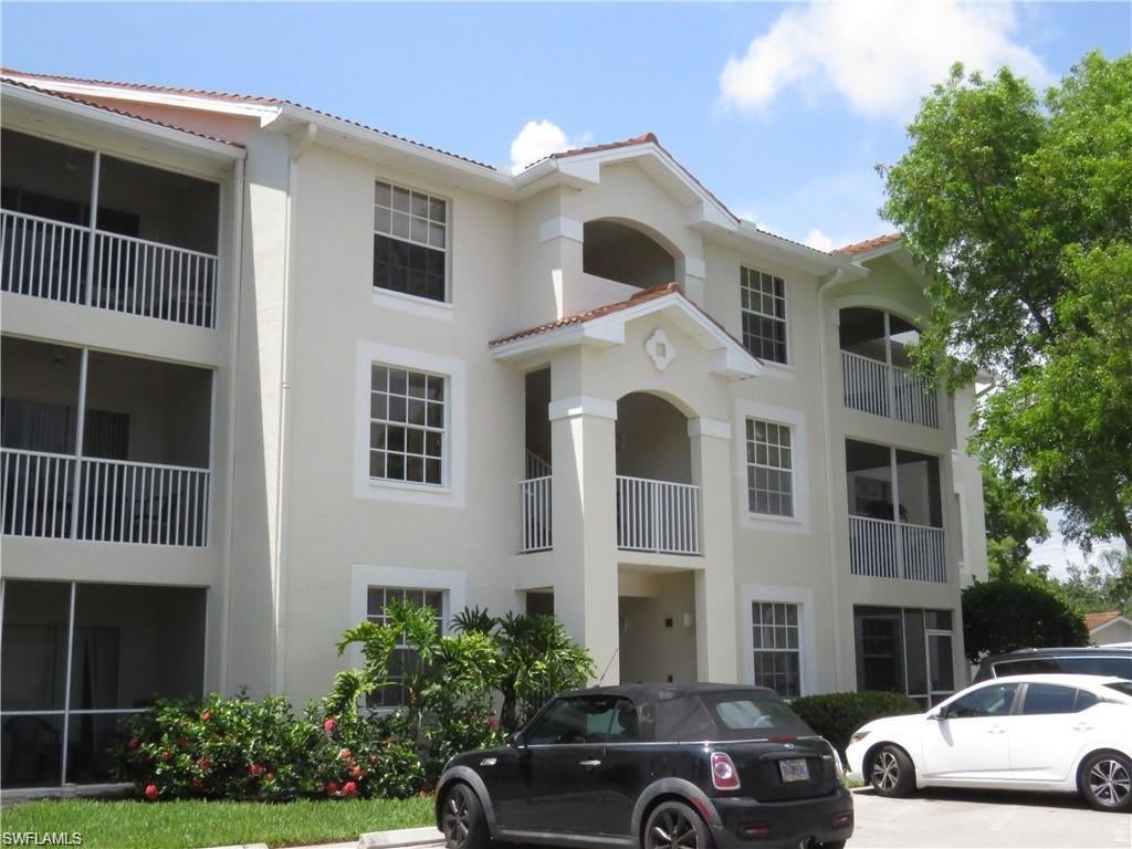 4670 Saint Croix Ln 614, NAPLES