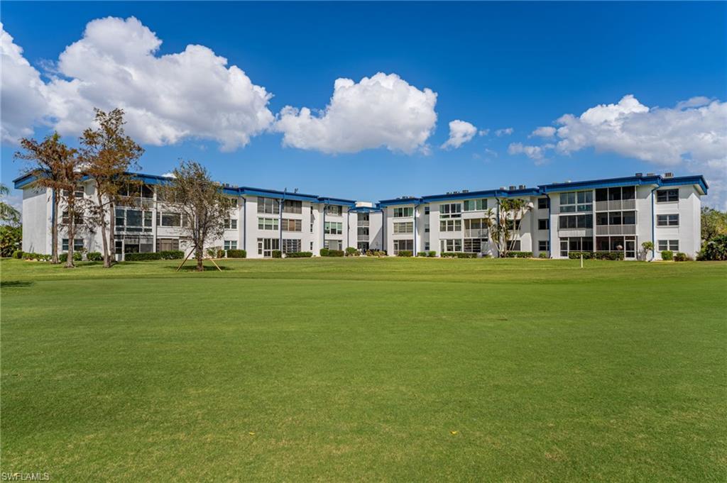 1724 Pine Valley Dr 204, FORT MYERS