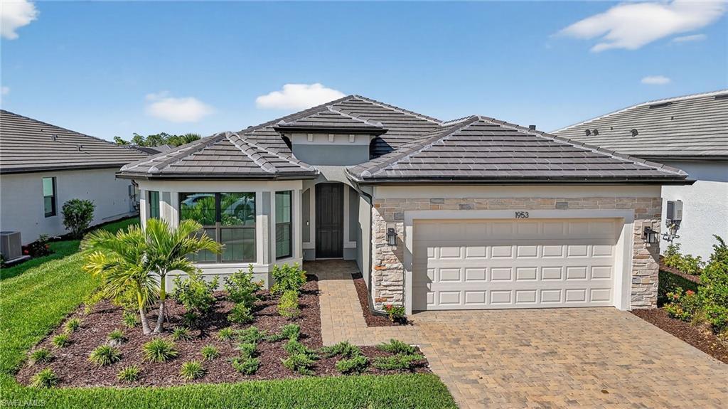 1953 Fresno Ave, NAPLES