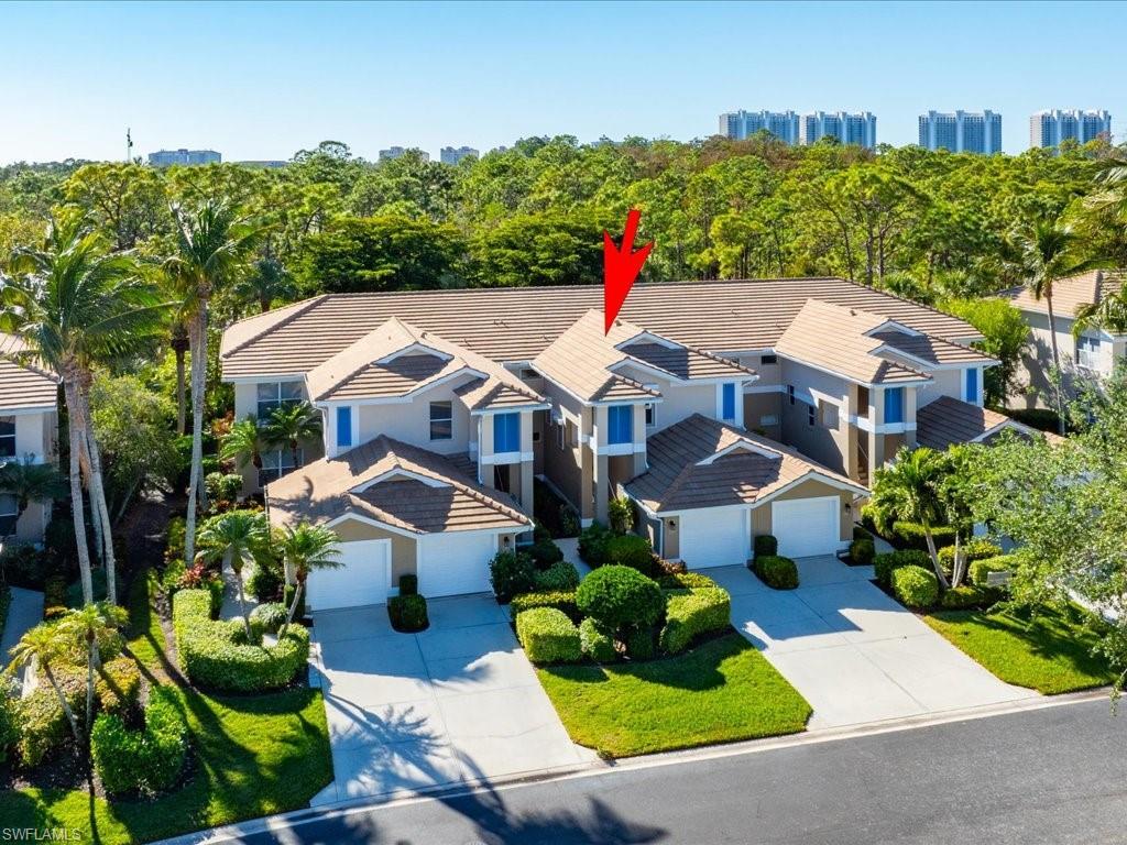 793 Carrick Bend Cir 202, NAPLES