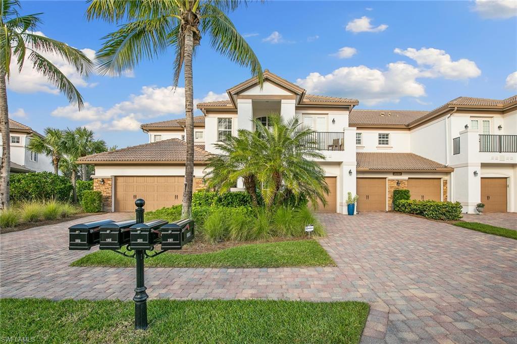 8081 Players Cove Dr 101, NAPLES