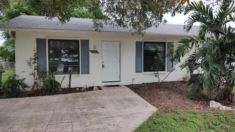 585 106th Ave N, NAPLES