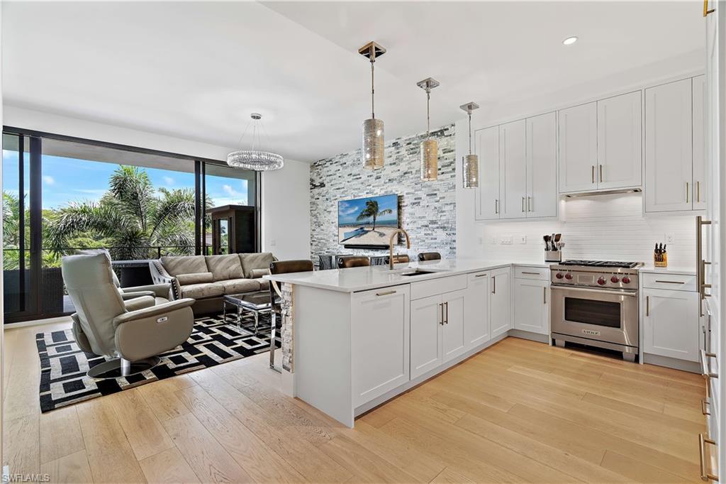 850 Central Ave 202, NAPLES