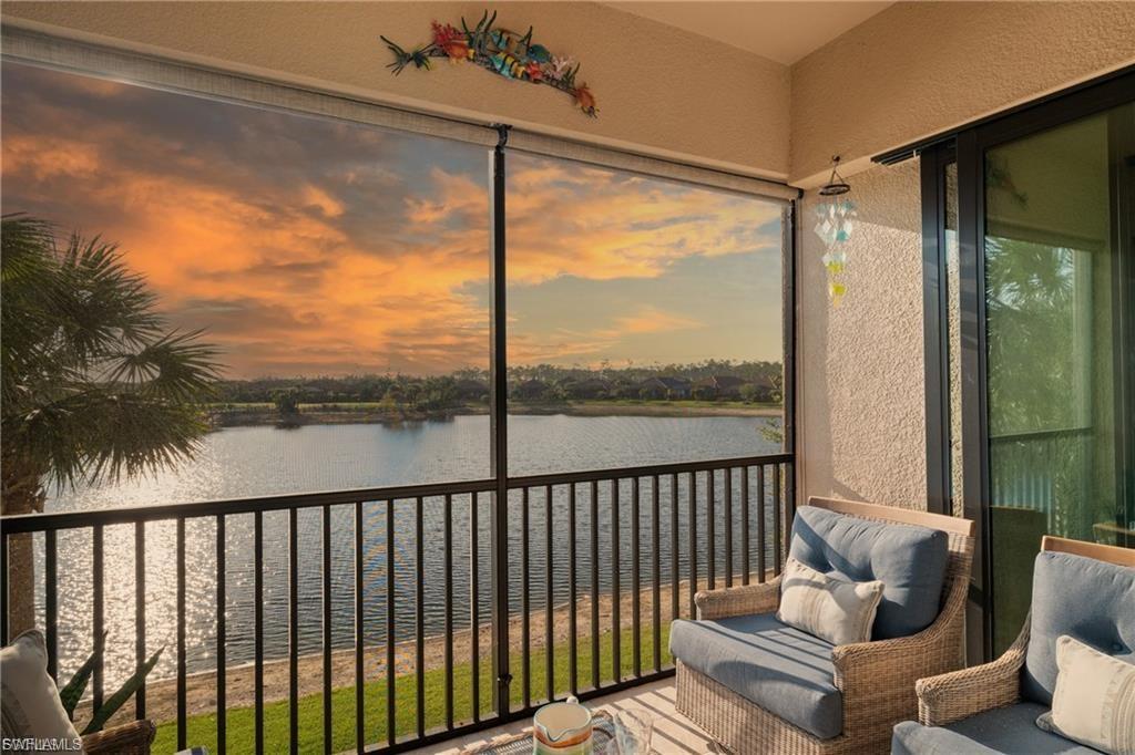 9642 Montelanico Loop 201, NAPLES