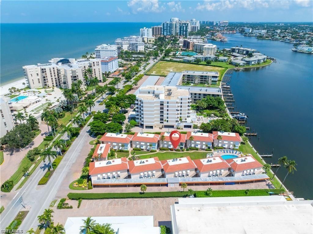 3070 Gulf Shore Blvd N 103, NAPLES