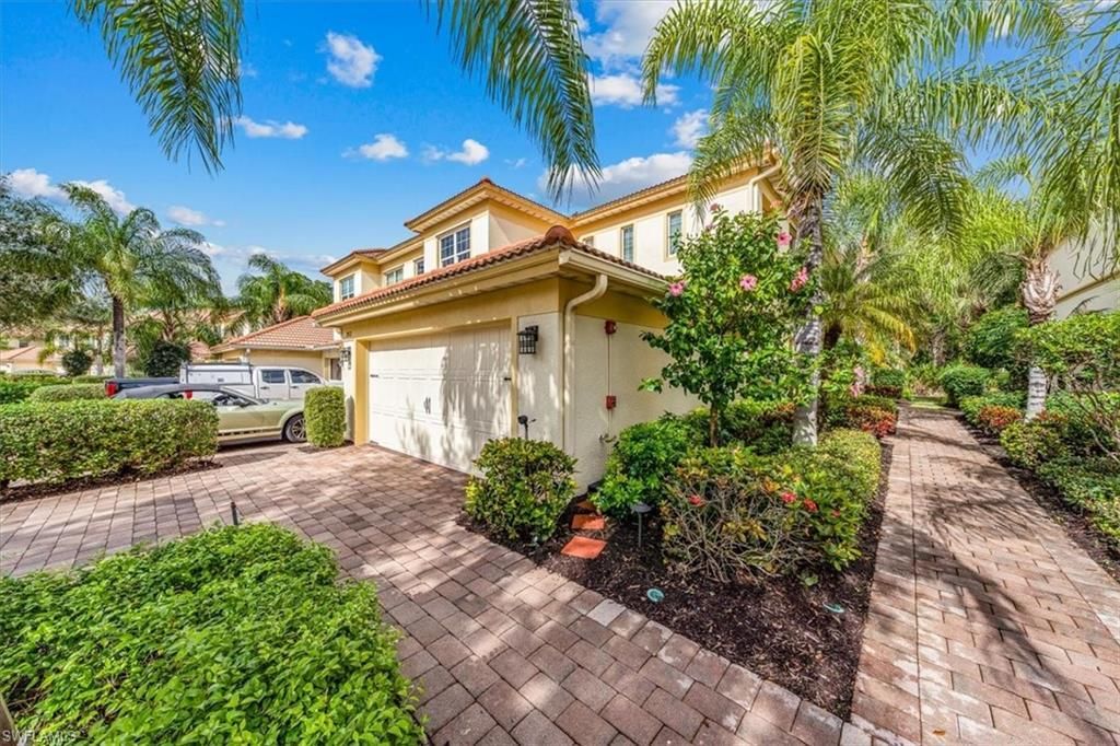 26479 Lucky Stone Rd 202, BONITA SPRINGS