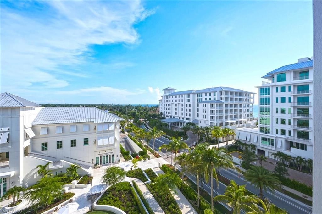 902 Gulf Shore Blvd N #e502, NAPLES