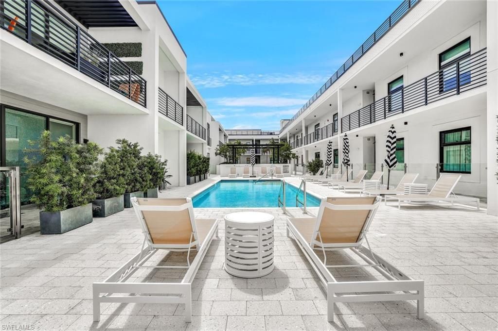850 Central Ave 207, NAPLES