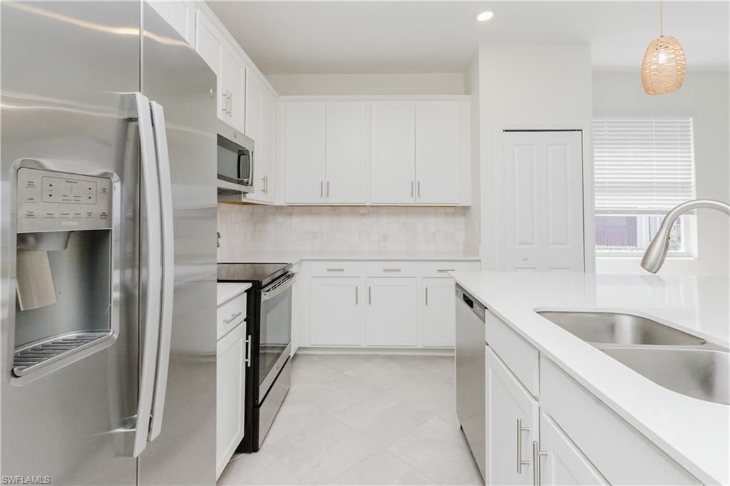 5629 Double Eagle Cir 4231, AVE MARIA