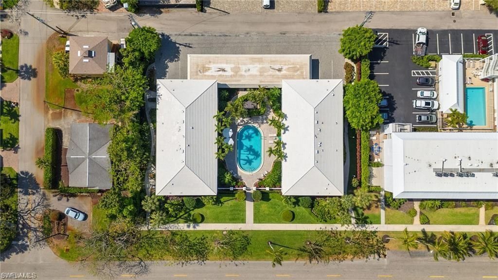 360 10th Ave S B100, NAPLES
