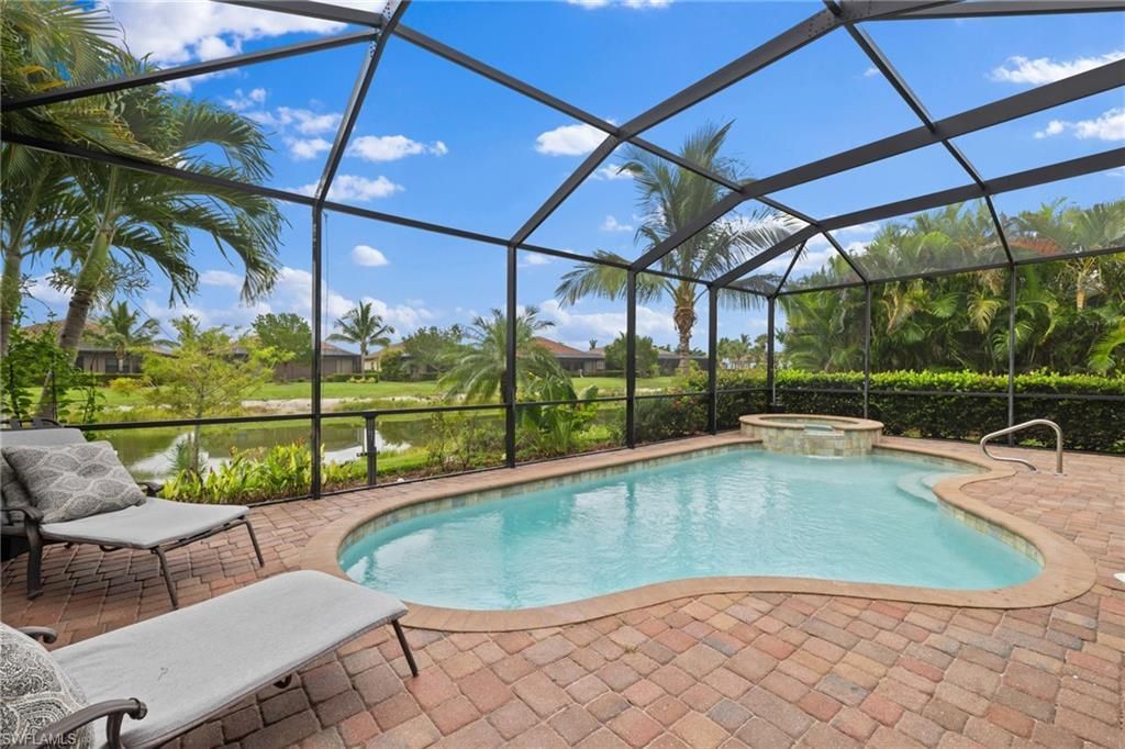 28137 Edenderry Ct, BONITA SPRINGS
