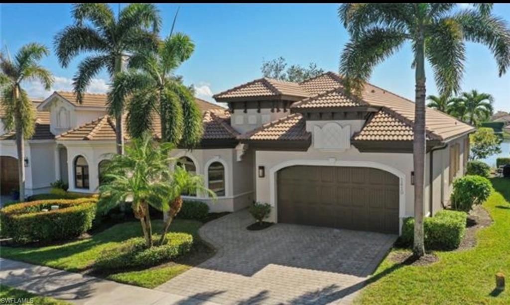 1419 Serrano Cir, NAPLES