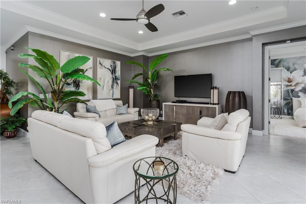 4664 Abaca Cir, NAPLES