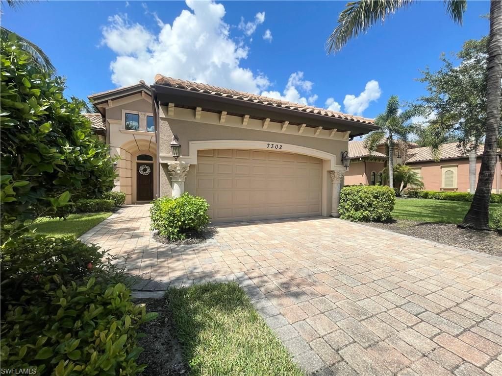 7302 Acorn Way, NAPLES