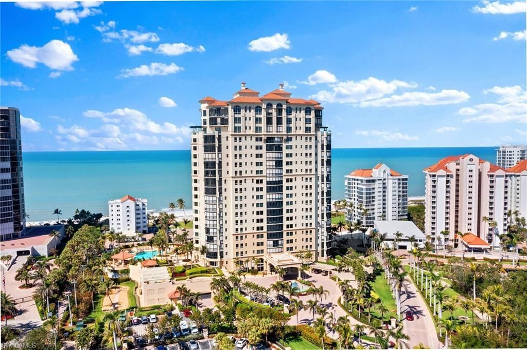 81 Seagate Dr 801, NAPLES