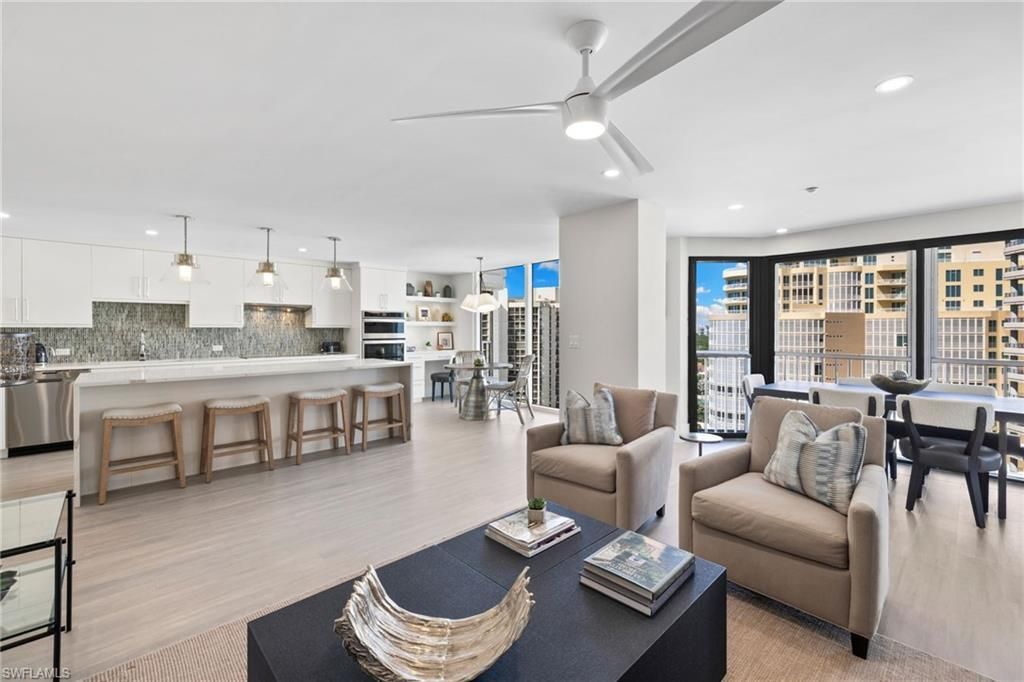 4401 Gulf Shore Blvd N 1606, NAPLES