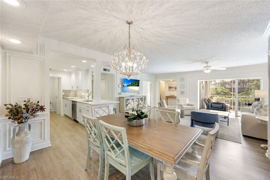 797 Willowbrook Dr 203, NAPLES