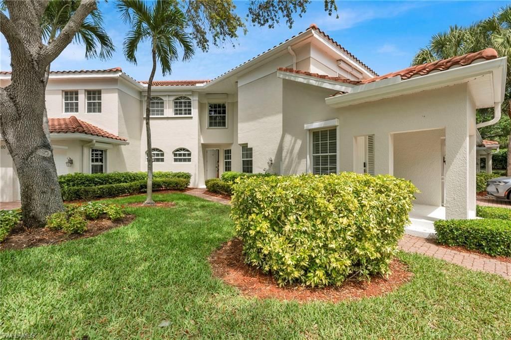 200 L Ambiance Cir 104, NAPLES