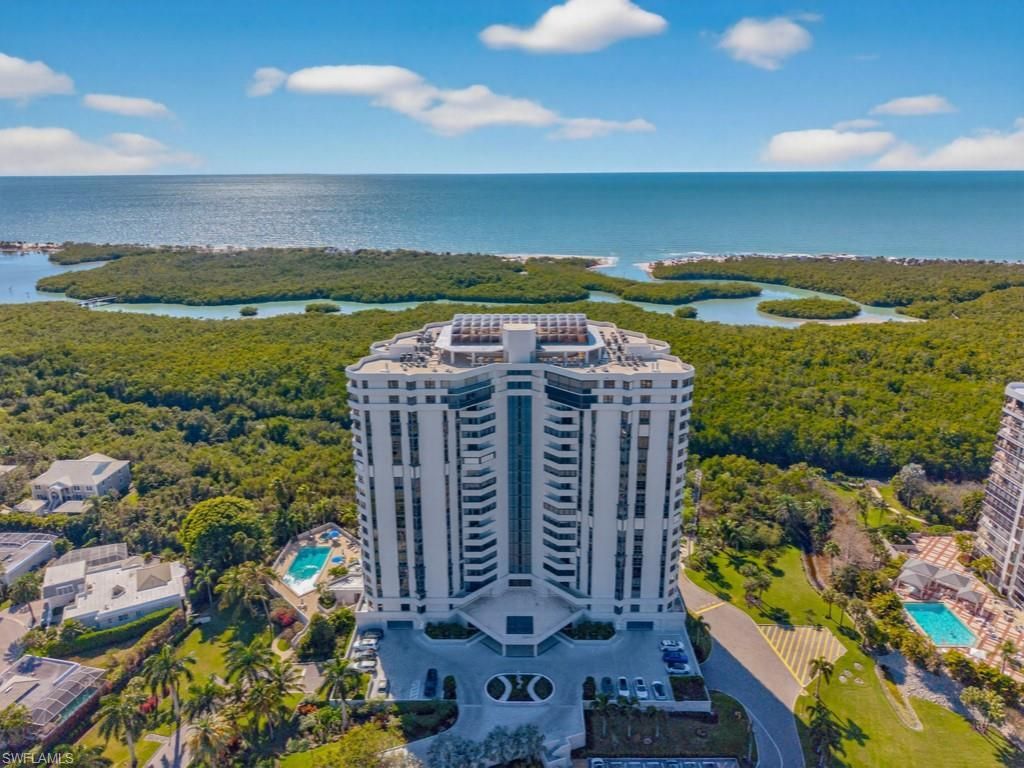 6001 Pelican Bay Blvd 503, NAPLES
