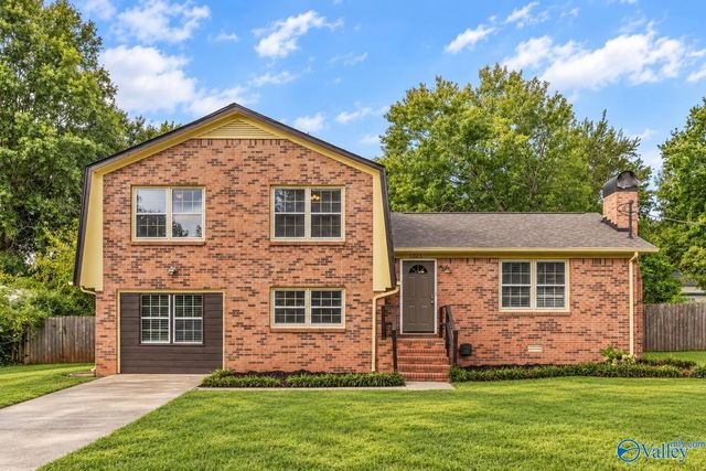 5025 Shaun Circle, Huntsville