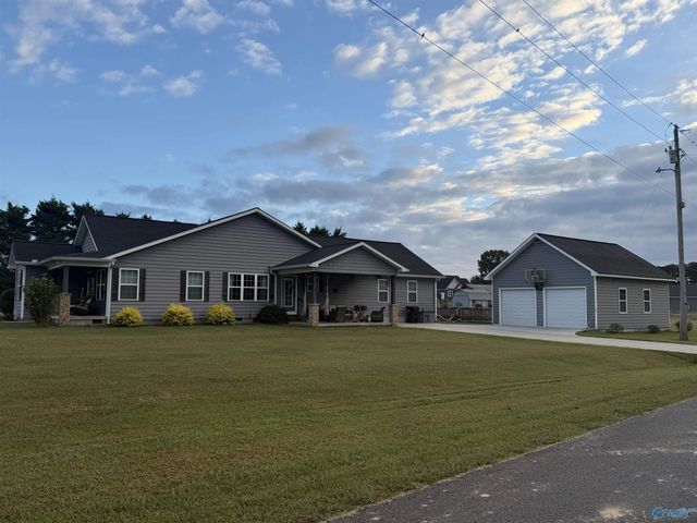 232 Emery Circle, Section