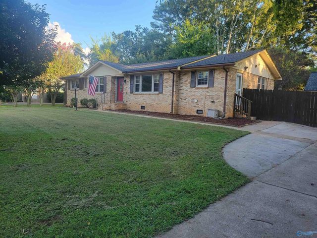523 Harolds Drive, Huntsville