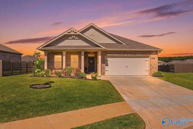 517 Solstice Circle, Madison
