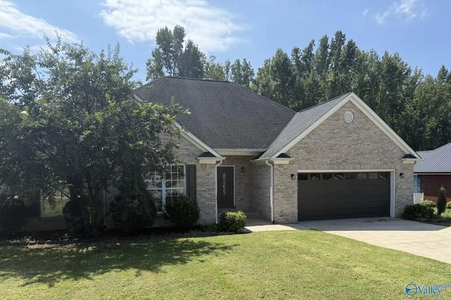606 Sherry Street, Hartselle