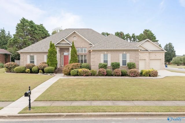 213 Cloud Leap Trail, Huntsville