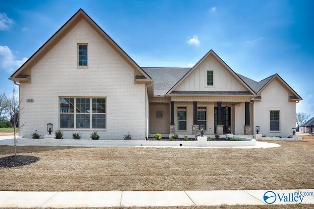 118 Bellawoods Drive, Madison