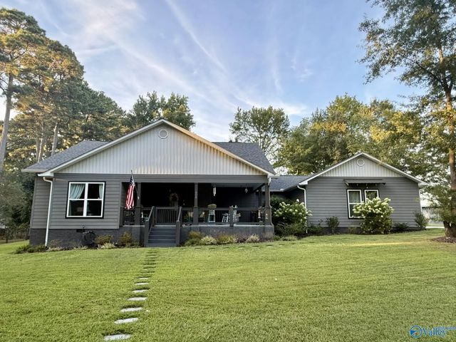 660 Northgate Drive Nw, Arab