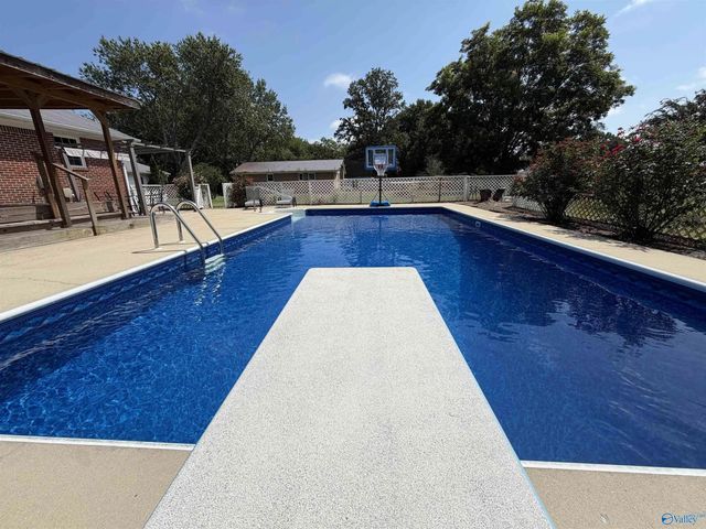 315 Circle Drive, Dutton