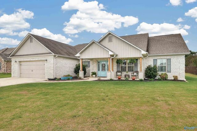 26437 Sydney Drive, Elkmont