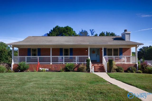 115 Season Lane, Huntsville