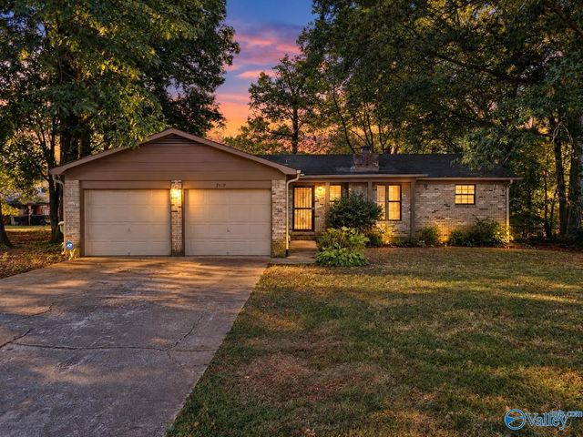 3419 Mastin Lake Road Nw, Huntsville