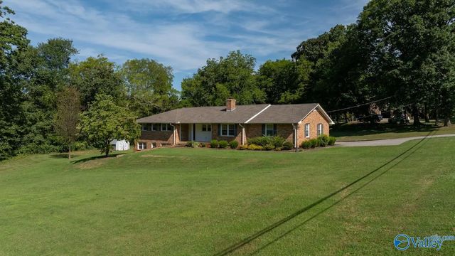 619 Dellwood Road Se, Huntsville
