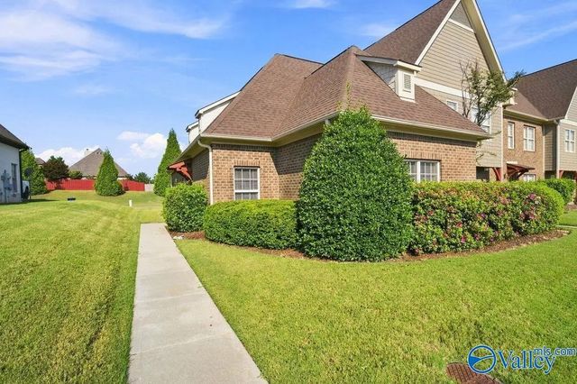 134 Chimes Way Sw, Huntsville