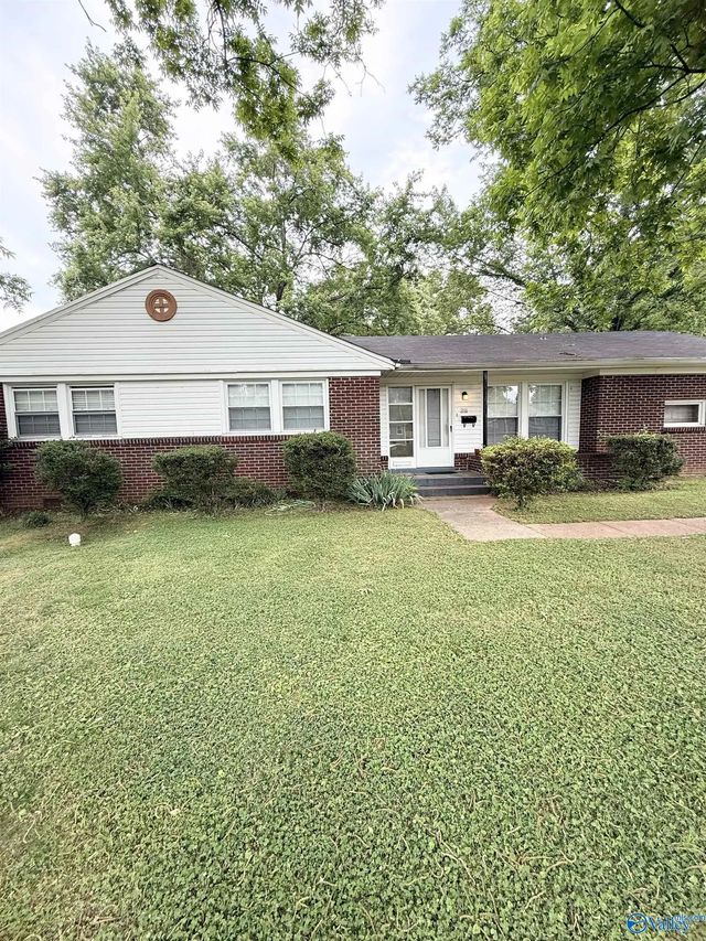 2116 Nw Gilbreath Road Nw, Huntsville