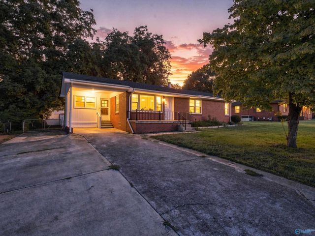 421 Karter Street, Huntsville