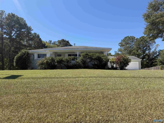 26 Hickory Circle, Union Grove