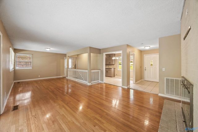 210 Skyline Road, Madison