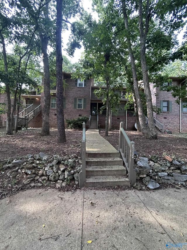 3014 Live Oak Lane Sw 3014, Huntsville