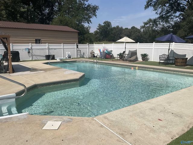 2261 Iron Man Road, Danville