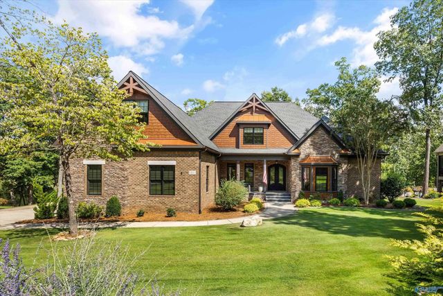 13211 South Village Square Road, Huntsville