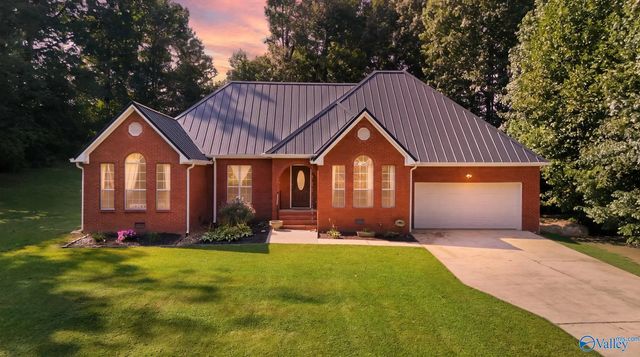 307 Chambers Road, Arab