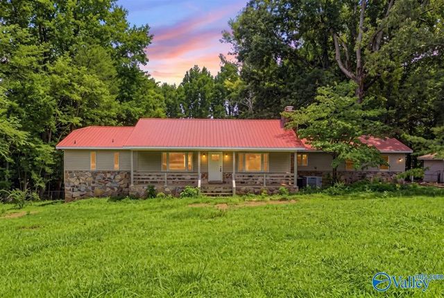 102 Peyton Circle, Gurley