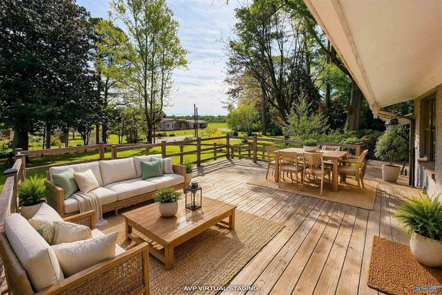 2336 Meadowbrook Road Se, Decatur
